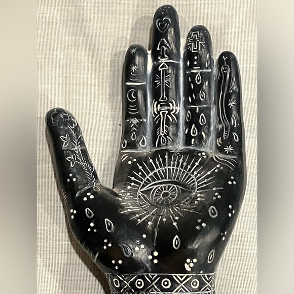 Mystical Black Hand Sculpture & palmistry hand - Picture 8 of 10